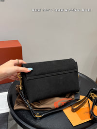 T Timeless Flap Bag