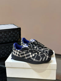 Vintage Check Sneakers