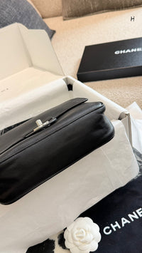 26C Flap Bag