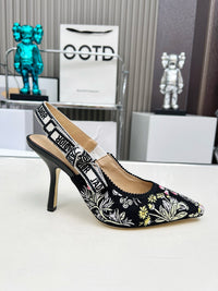 26S Slingback Pumps
