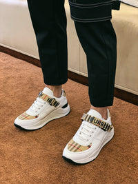 Vintage Check Runner Sneakers