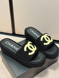 26K Platform Slides