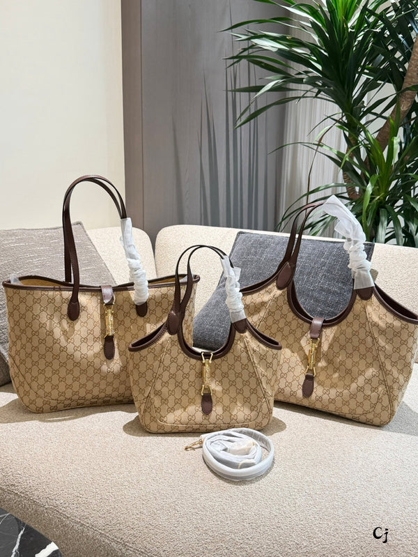 Mercato & Jackie Tote Bag
