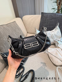 Pamela Shoulder Bag
