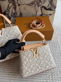 Capucines Bag