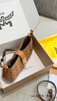 Tracy Shoulder Bag