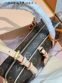 Hang On Bag