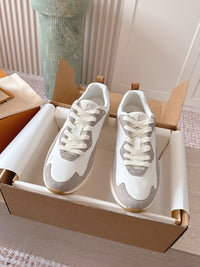 Drop 300 Sneakers