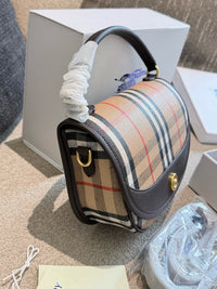 Highlands Crossbody Bag