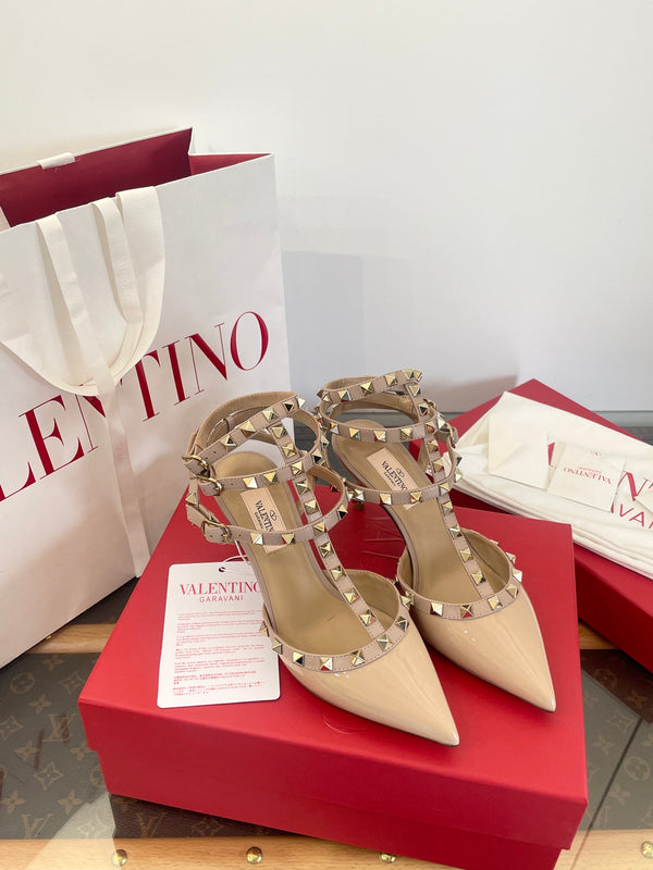 Garavani Rockstud Patent Leather Pumps 6.5cm