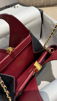 26A Chic Lady Shopping Bag