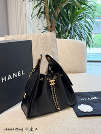 25 Bag Grained Calfskin