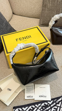 Simply Shoulder Bag