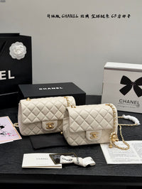 Mini Pearl Crush Classic Flap Bag