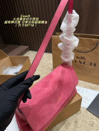 Chelsea Shoulder Bag 30
