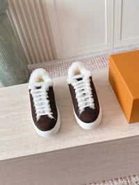 26S Time Out Sneakers