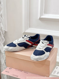 Gymnasium Sneakers