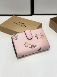 Corner Zip Wallet