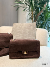 26A Maxi Flap Bag