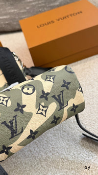 Monogramouflage Speedy