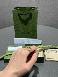 Interlocking G Ring