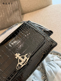 Louise Crossbody Bag