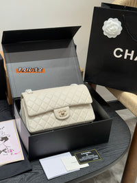 Classic Flap Bag Lambskin
