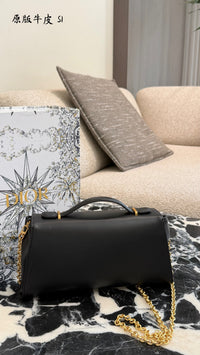 Médaillon Pouch