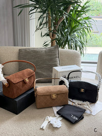 26S Maxi Flap Bag