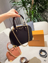 Alma Trunk BB