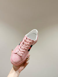 Low Top Sneakers