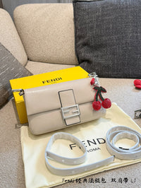 Zucca Baguette Bag