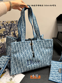 Spongy Book Tote