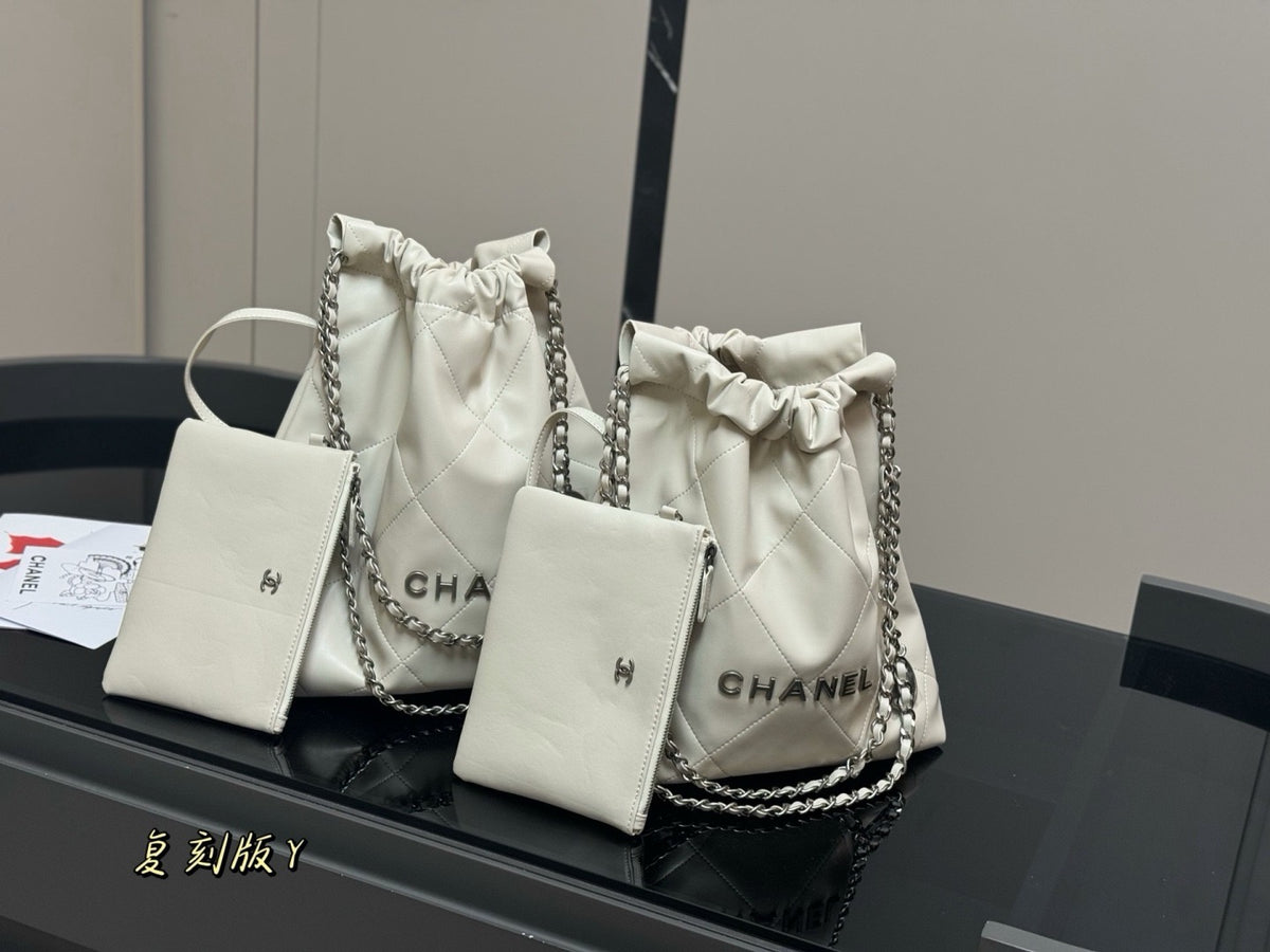 22 Handbag