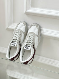 Gymnasium Sneakers
