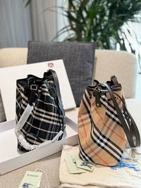 Check Drawstring Cotton Bucket Bag