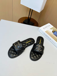 Logo Slide Mules