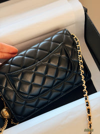 Wallet on Chain Gold Ball