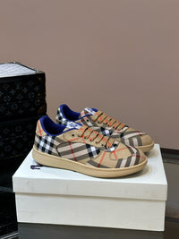 Vintage Check Sneakers