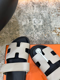 26FW Chypre Sandals