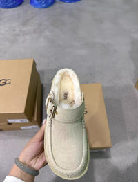 Evelina Clogs