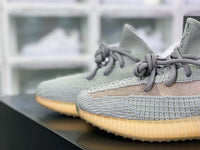 Yeezy Boost 350 V2 Hyperspace