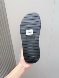 Alias Sandals