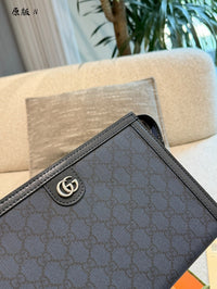 Ophidia Pouch