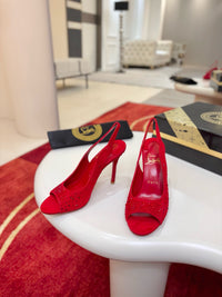 Degrachick Suede Sandals