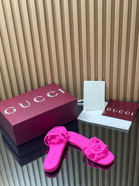Interlocking G Slide Sandals