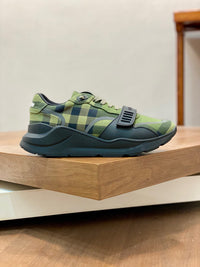Vintage Check Runner Sneakers