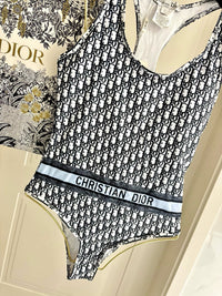 Logo One Piece Set