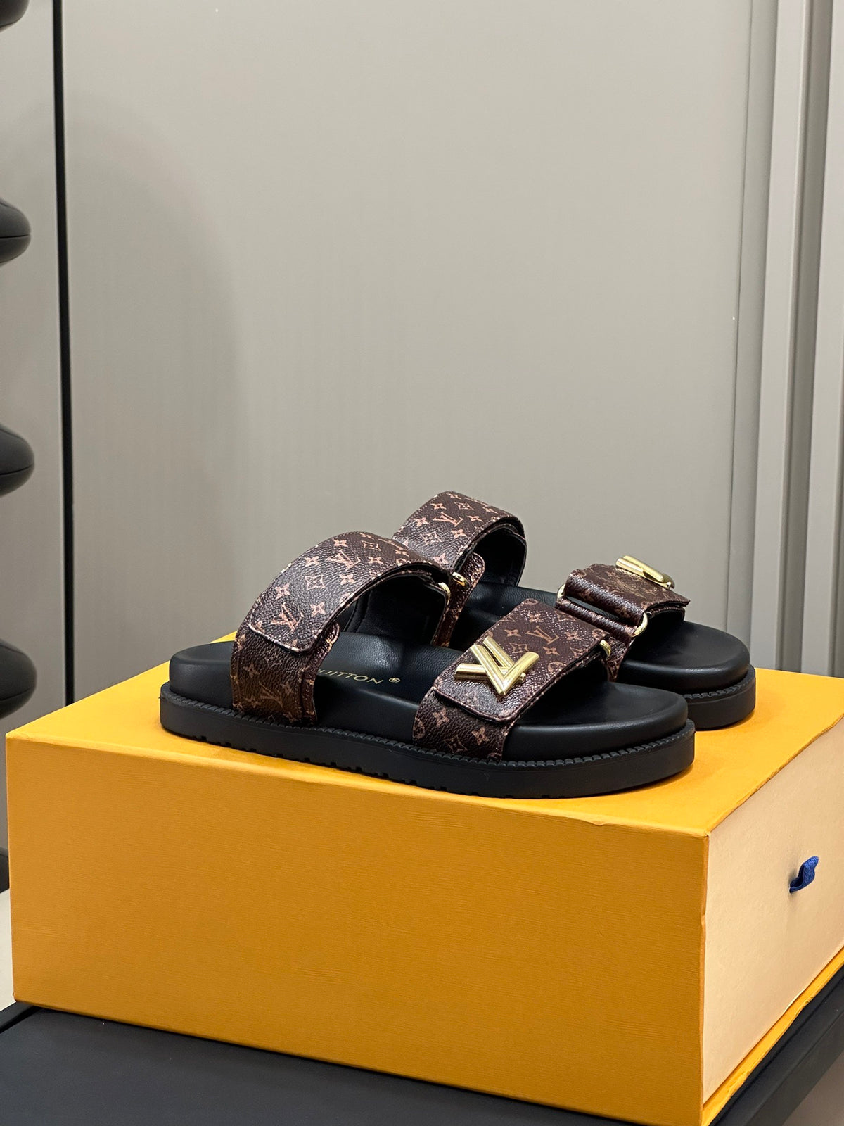 Bom Dia Flat Comfort Mules