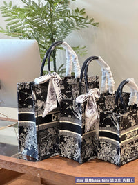 Book Tote